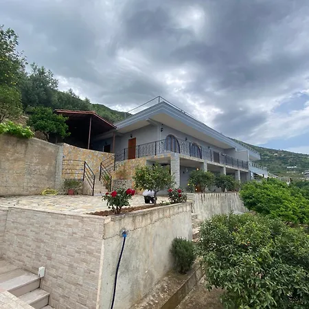 Apartment Kledi