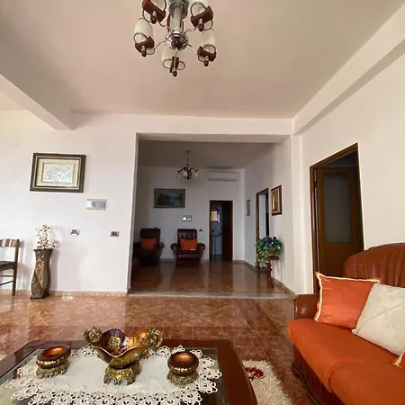 Kledi アパート *